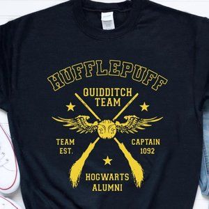 Hufflepuff Harry Portter Sweatshirt, Hogwarts Alumni Vintage Sweatshirt